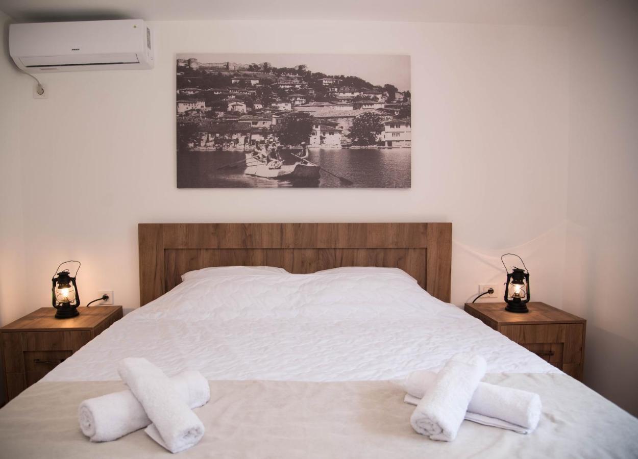Guest House La Baja Ohrid Exterior photo