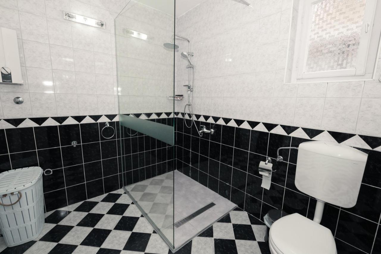 Guest House La Baja Ohrid Exterior photo